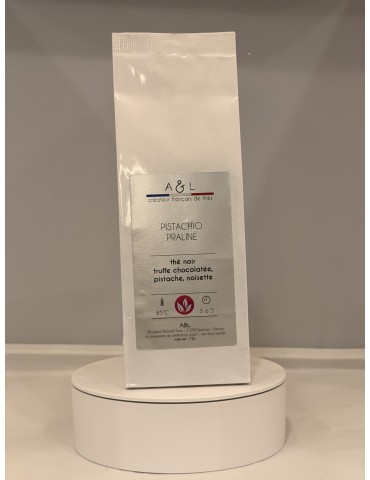 PISTACHIO PRALINE